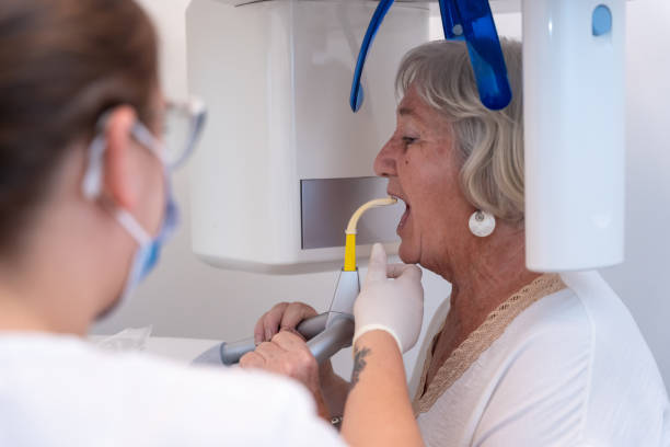 Best Holiday Emergency Dentist in East Lansing, MI